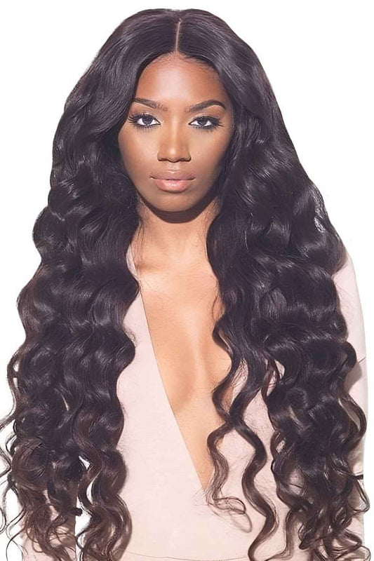 Virgin Brazilian wavy human hair bundles modeled